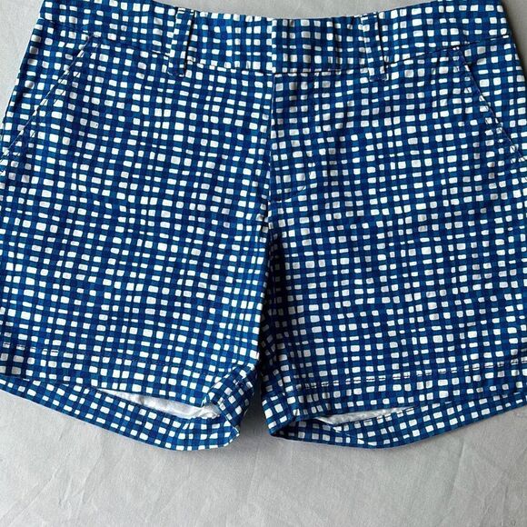 Tommy Hilfiger Blue Check Chino Flat Front Shorts Sz 2 - Picture 1 of 6